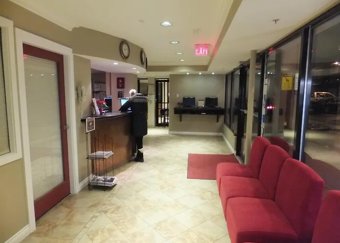 North Vancouver Hotel