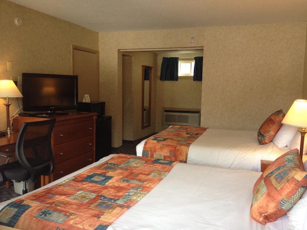North Vancouver Hotel 3*