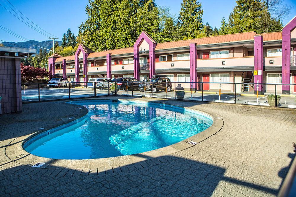 North Vancouver Hotel West Vancouver