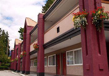 Hotel North Vancouver 3*