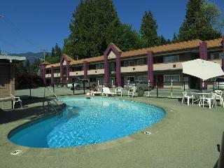 North Vancouver Hotel West Vancouver